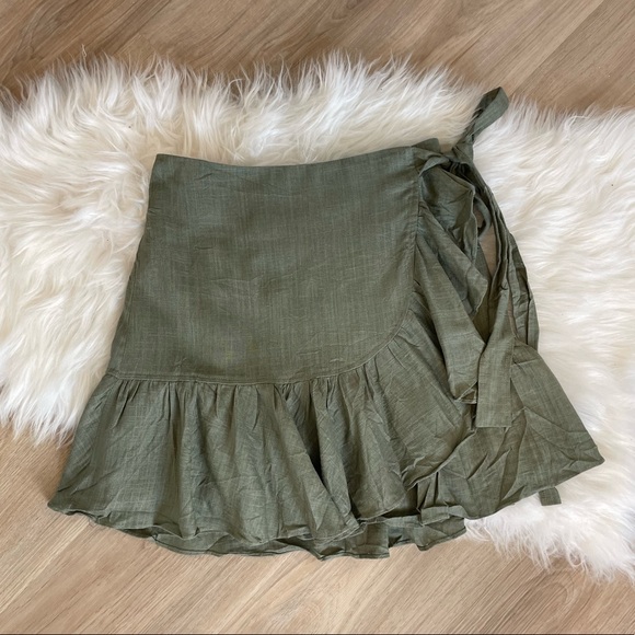 Princess Polly Khaki Wrap Skirt NWT! - Picture 11 of 11